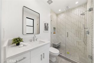 Single Family Residence, 5945 Hesperia ave, Encino, CA 91316 - 25