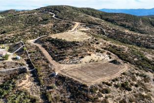 , 40955 Via View, Temecula, CA 92592 - 4