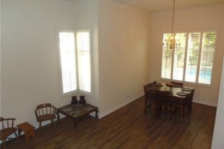 Single Family Residence, 670 Birchwood ln, Corona, CA 92882 - 5