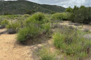 , 0 Hombre ln, Murrieta, CA 92562 - 7