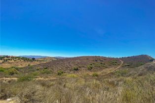 , 888 Via Vueltas, Temecula, CA 92590 - 6