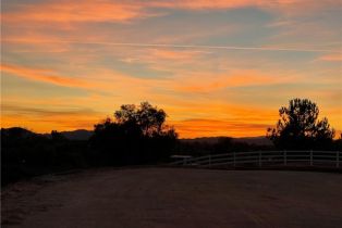 , 39682 Via Cacho, Temecula, CA 92592 - 8