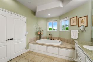 Single Family Residence, 17520 Equestre ct, Murrieta, CA 92562 - 29