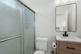 , 37700 Calle De Lobo, Murrieta, CA 92562 - 2