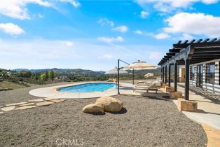 , 37700 Calle De Lobo, Murrieta, CA 92562 - 5