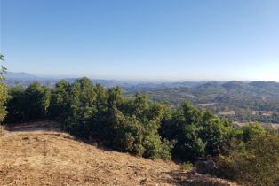 , 43520 Calle Colina, Temecula, CA 92590 - 4