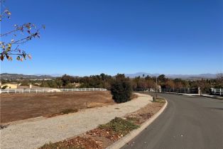 , 42782 Calle Ortega, Murrieta, CA 92562 - 2