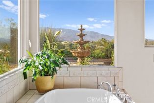 Single Family Residence, 36725 Calle Bartizon, Temecula, CA 92592 - 40