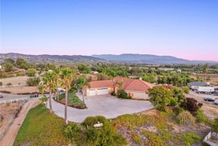 Single Family Residence, 36725 Calle Bartizon, Temecula, CA 92592 - 56