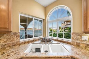 Single Family Residence, 21990 Village way, Canyon Lake, CA 92587 - 25