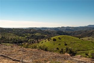 , 4 Calle Uva, Temecula, CA 92590 - 2