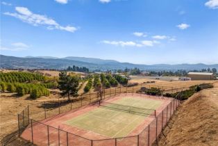 Single Family Residence, 38225 Camino Sierra rd, Temecula, CA 92592 - 5