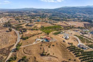 Single Family Residence, 38225 Camino Sierra rd, Temecula, CA 92592 - 6