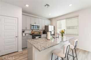 Single Family Residence, 28261 Ashtree st, Temecula, CA 92591 - 10