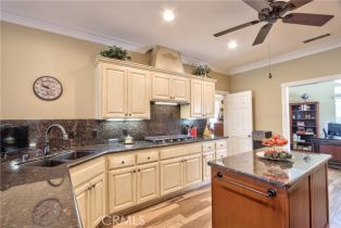 Single Family Residence, 41548 Hutchison ct, Murrieta, CA 92562 - 32