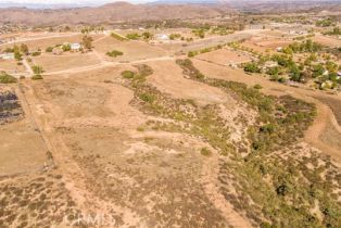 , 40431 Ronald Road, Temecula, CA 92592 - 9