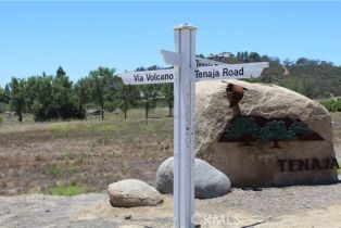 , 0 Via Volcano, Murrieta, CA 92562 - 8