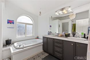 , 39460 Calle Escalona, Temecula, CA 92592 - 22