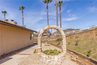 Single Family Residence, 45400 Via Vaquero, Temecula, CA 92590 - 52