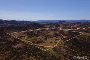 , 0 Avenida Manana, Murrieta, CA 92563 - 4