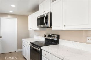 Single Family Residence, 30386 Bear River dr, Canyon Lake, CA 92587 - 13