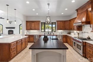 Single Family Residence, 33120 Vino way, Temecula, CA 92591 - 13