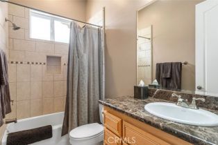 Single Family Residence, 19654 Celia Vista, Murrieta, CA 92562 - 43