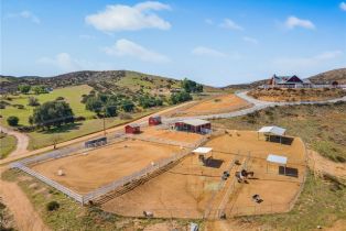 Single Family Residence, 33210 Crown Valley rd, Temecula, CA 92592 - 69