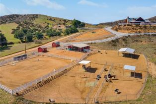 Single Family Residence, 33210 Crown Valley rd, Temecula, CA 92592 - 70