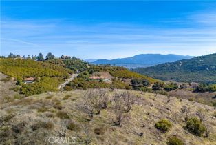 , 5 Via Gorrion, Temecula, CA 92590 - 2