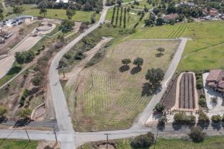 , 5 Yucca rd, Fallbrook, CA 92028 - 3