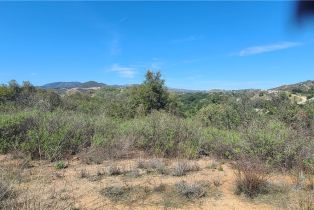 Single Family Residence, 19251 Hombre ln, Murrieta, CA 92562 - 38