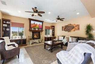 Single Family Residence, 21128 Via Los Laureles, Murrieta, CA 92562 - 13