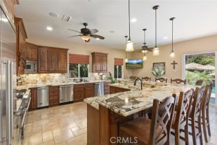 Single Family Residence, 21128 Via Los Laureles, Murrieta, CA 92562 - 16