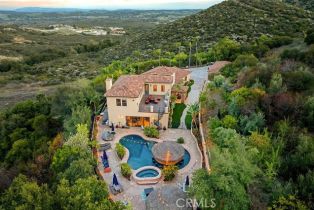 Single Family Residence, 21128 Via Los Laureles, Murrieta, CA 92562 - 2