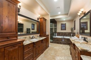 Single Family Residence, 21128 Via Los Laureles, Murrieta, CA 92562 - 35