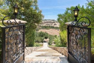 Single Family Residence, 21128 Via Los Laureles, Murrieta, CA 92562 - 58