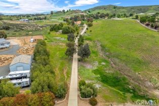 Single Family Residence, 40042 Via Caballos, Murrieta, CA 92562 - 3