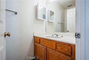 Single Family Residence, 24030 Whistling Swan rd, Murrieta, CA 92562 - 23