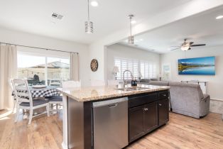 Single Family Residence, 341 Campolina ct, Fallbrook, CA 92028 - 10