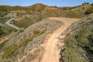 , 44995 Via Renaissance, Temecula, CA 92590 - 4