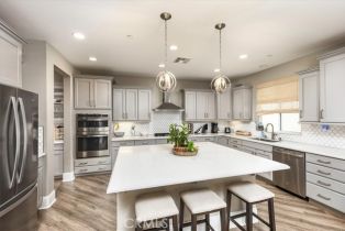 Single Family Residence, 30580 Hawkscrest Road, Murrieta, CA 92563 - 10