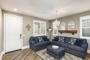 Single Family Residence, 30580 Hawkscrest Road, Murrieta, CA 92563 - 4