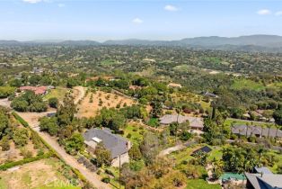 Single Family Residence, 377 Rancho Camino, Fallbrook, CA 92028 - 59