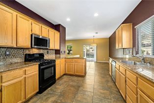 Single Family Residence, 29233 Via Espada, Murrieta, CA 92563 - 14