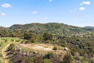 , 2 Las Palmeras dr, Temecula, CA 92590 - 5