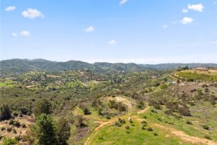 , 2 Las Palmeras dr, Temecula, CA 92590 - 8