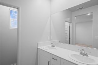 Single Family Residence, 40387 Via Olorosso, Temecula, CA 92591 - 38