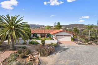 Single Family Residence, 20900 Avenida Castilla, Murrieta, CA 92562 - 12