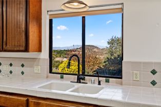 Single Family Residence, 20900 Avenida Castilla, Murrieta, CA 92562 - 41